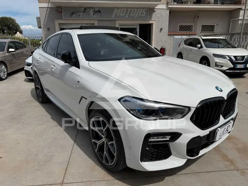 2021 BMW X6