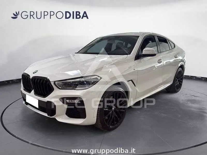2021 BMW X6
