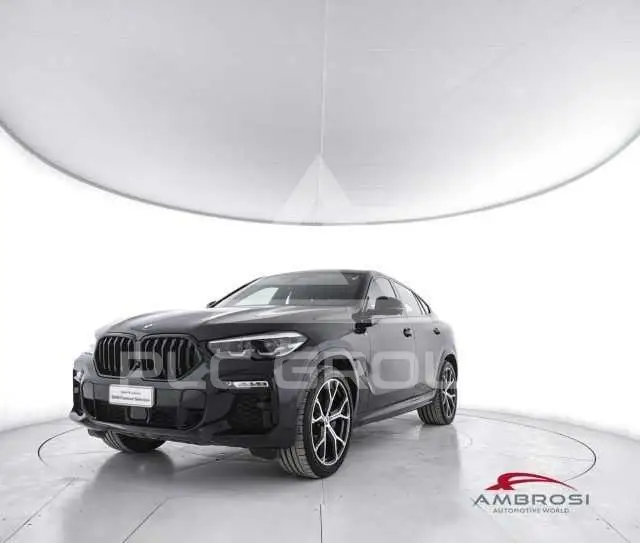 2021 BMW X6
