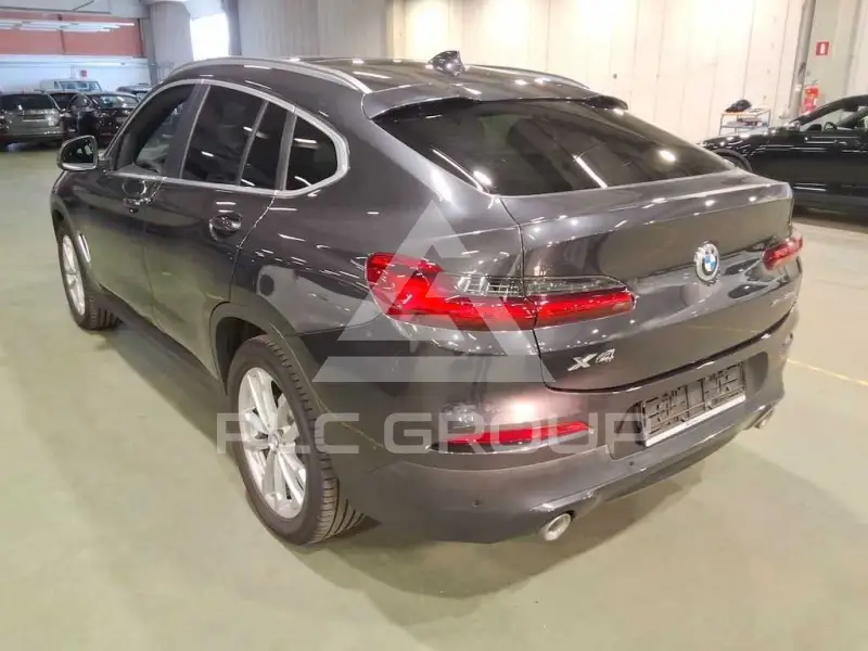 2021 BMW X4