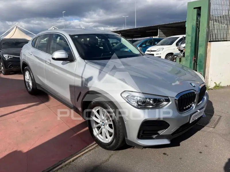 2021 BMW X4
