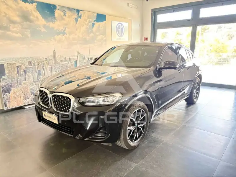 2021 BMW X4