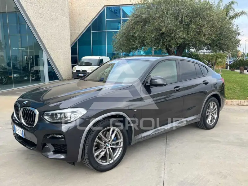 2021 BMW X4