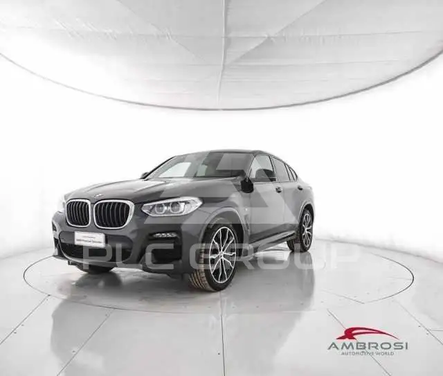 2021 BMW X4