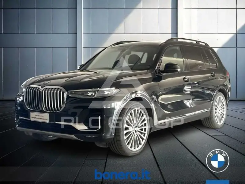 2021 BMW X7