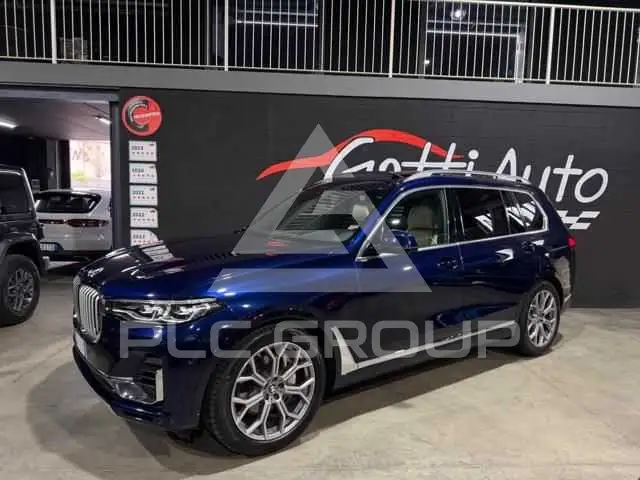 2021 BMW X7