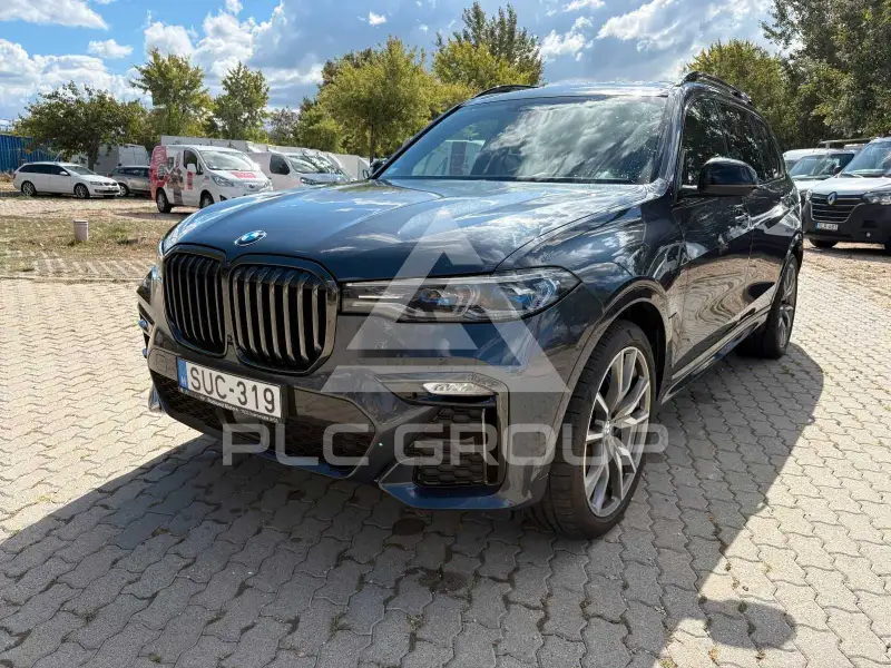 2021 BMW X7