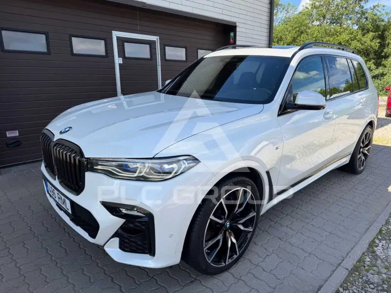 2021 BMW X7