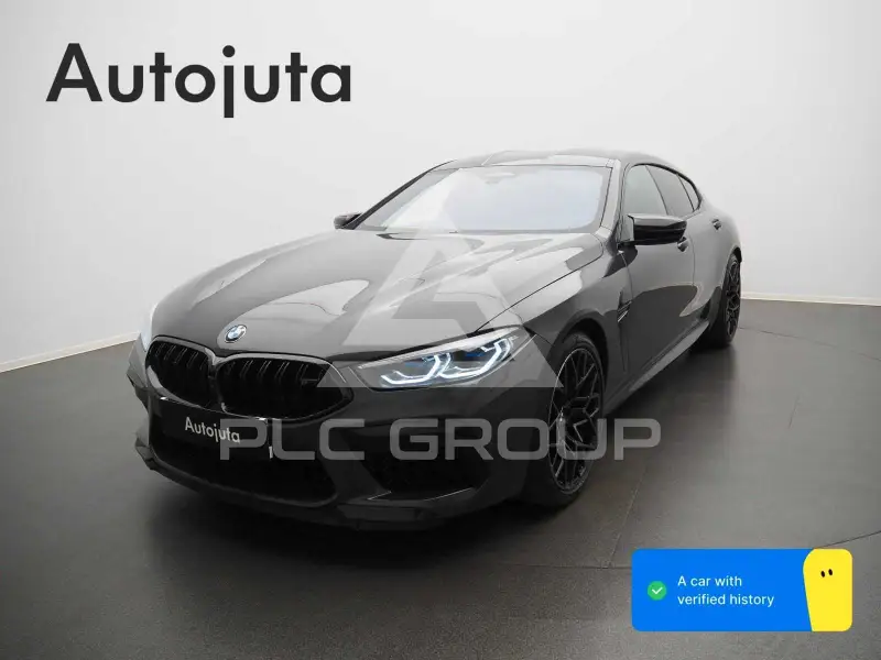 2021 BMW M8