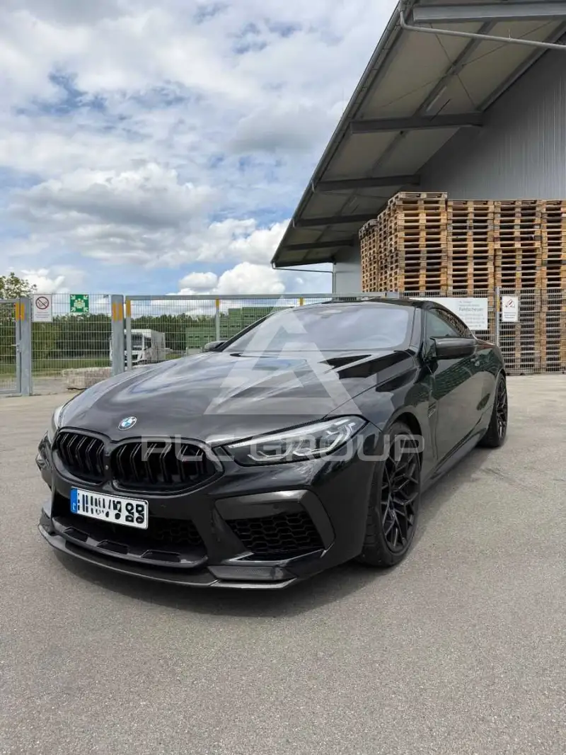 2021 BMW M8