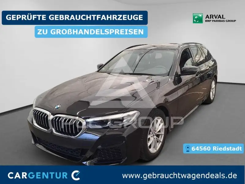 2021 BMW 520