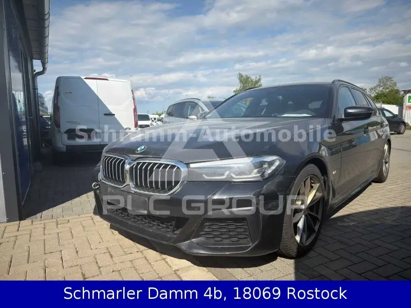 2021 BMW 520