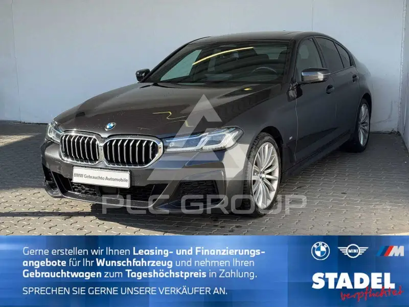 2021 BMW 520