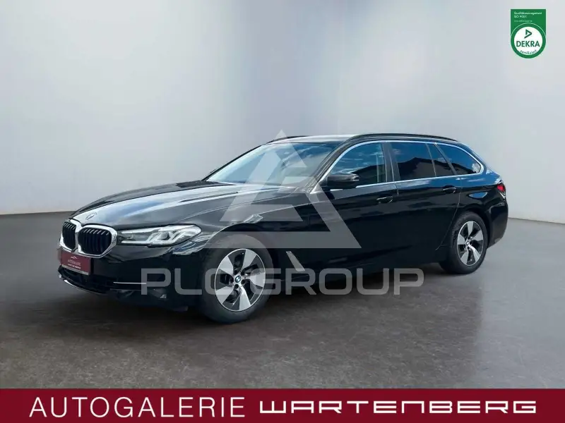 2021 BMW 520