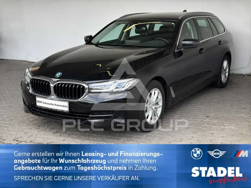 2021 BMW 520