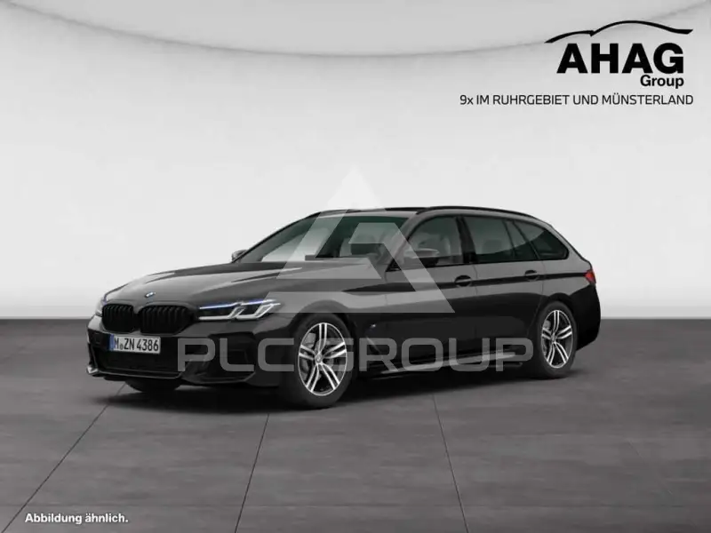 2021 BMW 520
