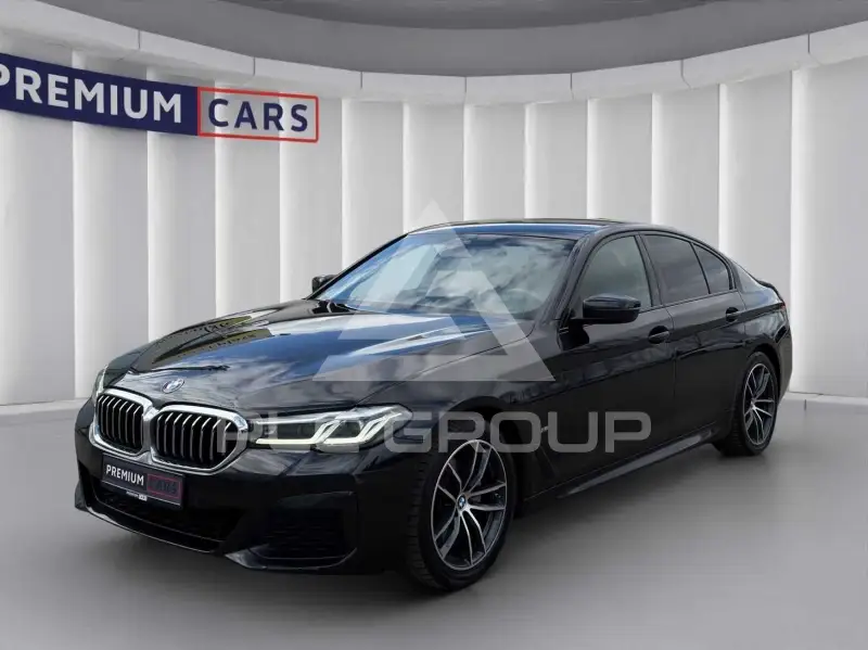 2021 BMW 520