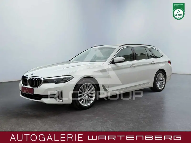 2021 BMW 520