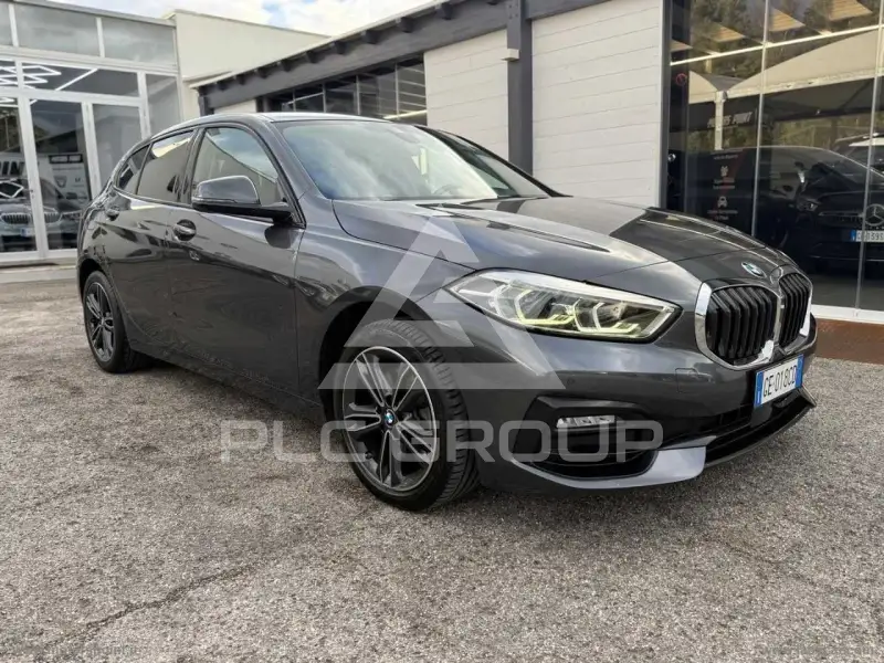 2021 BMW 116