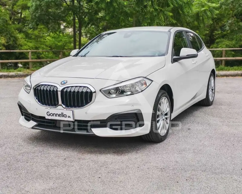 2021 BMW 116