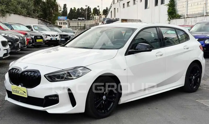 2021 BMW 116