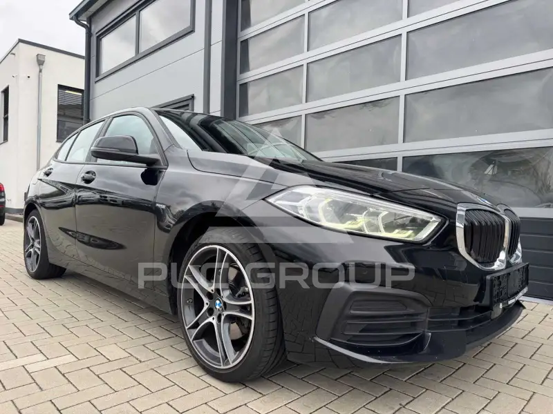 2021 BMW 116