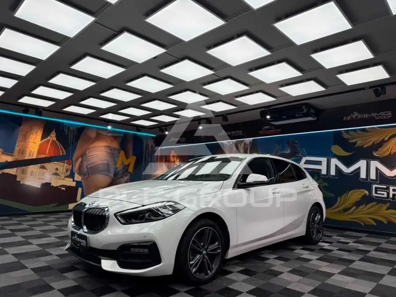 2021 BMW 116