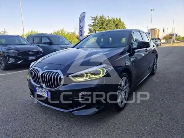2021 BMW 116