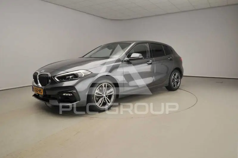 2021 BMW 116