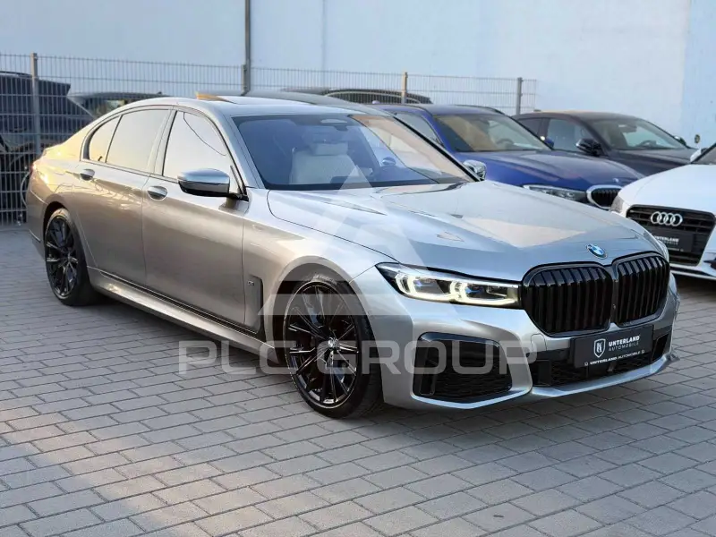 2021 BMW 730