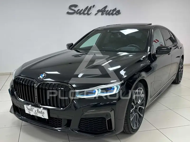 2021 BMW 730