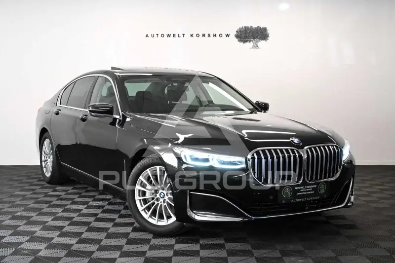 2021 BMW 730