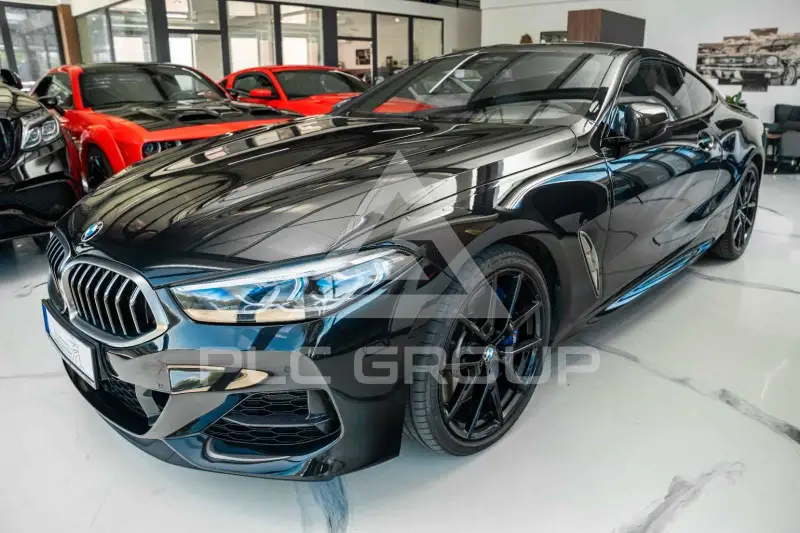 2021 BMW M8