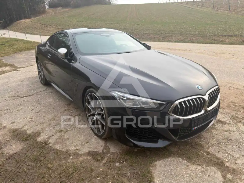 2021 BMW M8
