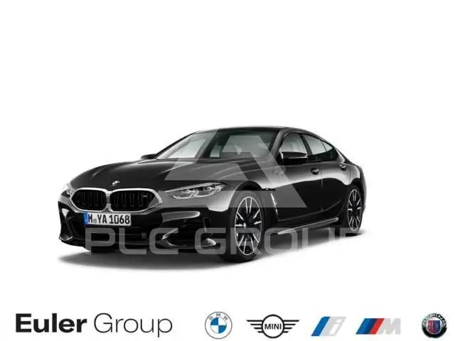 2021 BMW M8