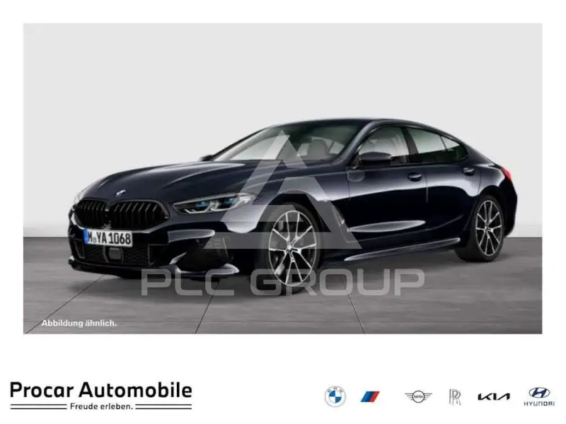 2021 BMW M8