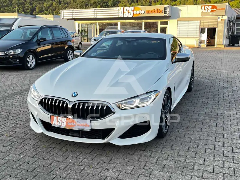2021 BMW M8