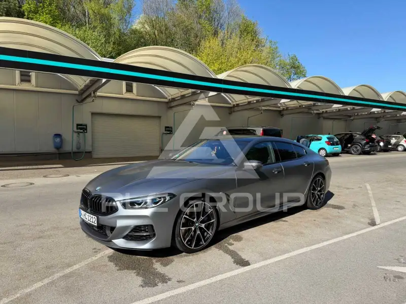 2021 BMW M8