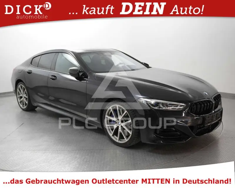 2021 BMW M8