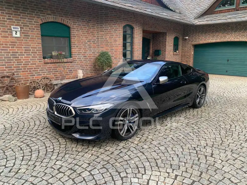 2021 BMW M8