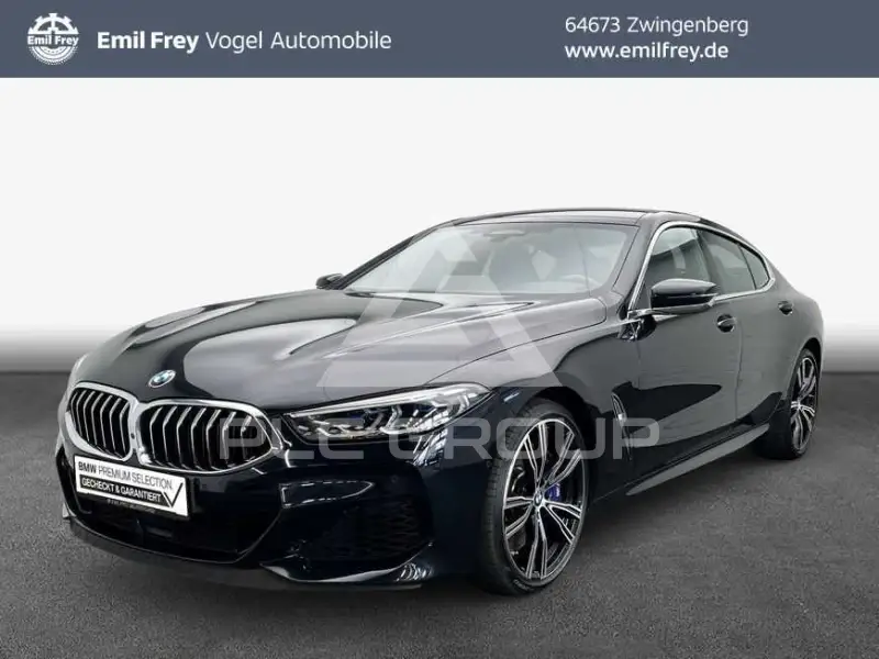 2021 BMW M8