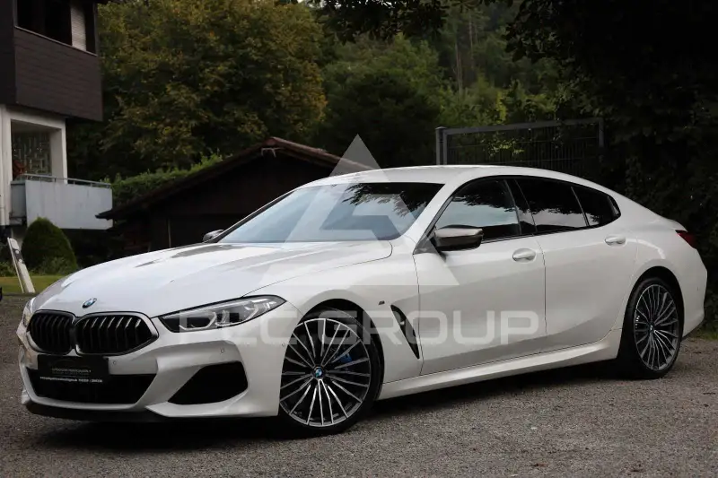 2021 BMW M8