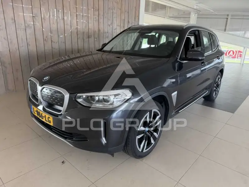 2021 BMW iX