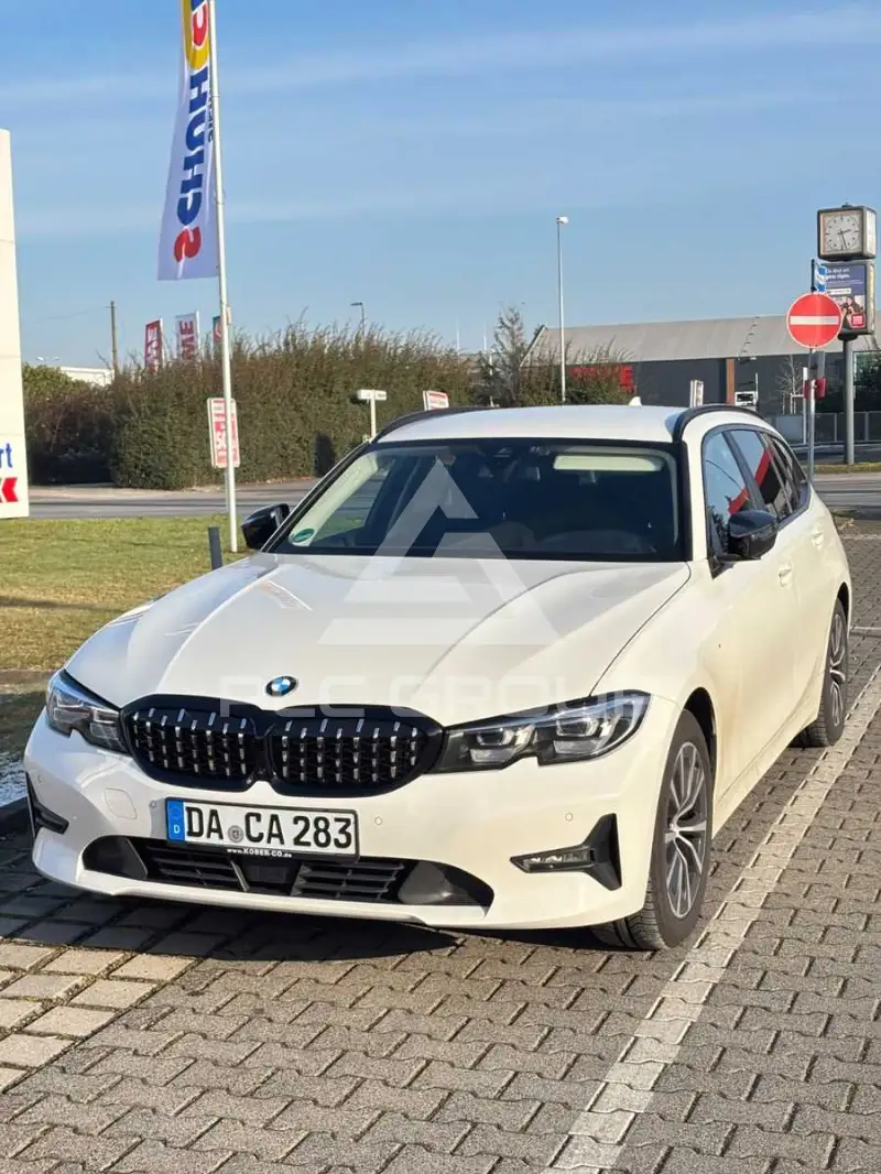 2021 BMW 318