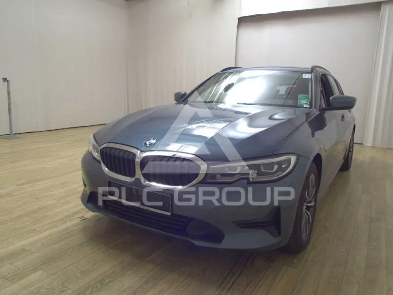 2021 BMW 318