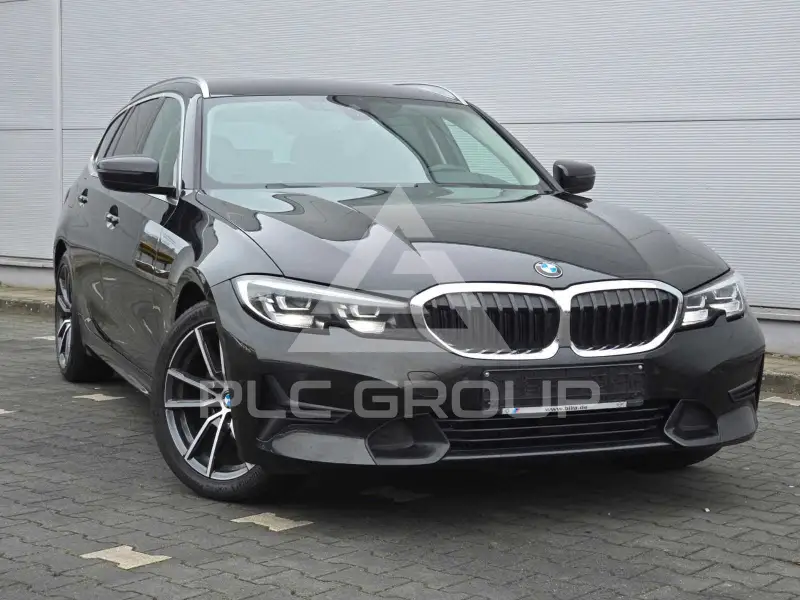 2021 BMW 318