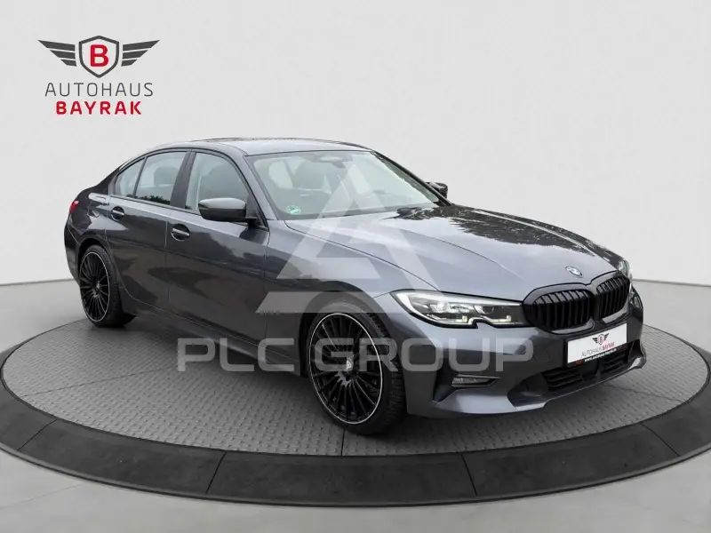2021 BMW 318