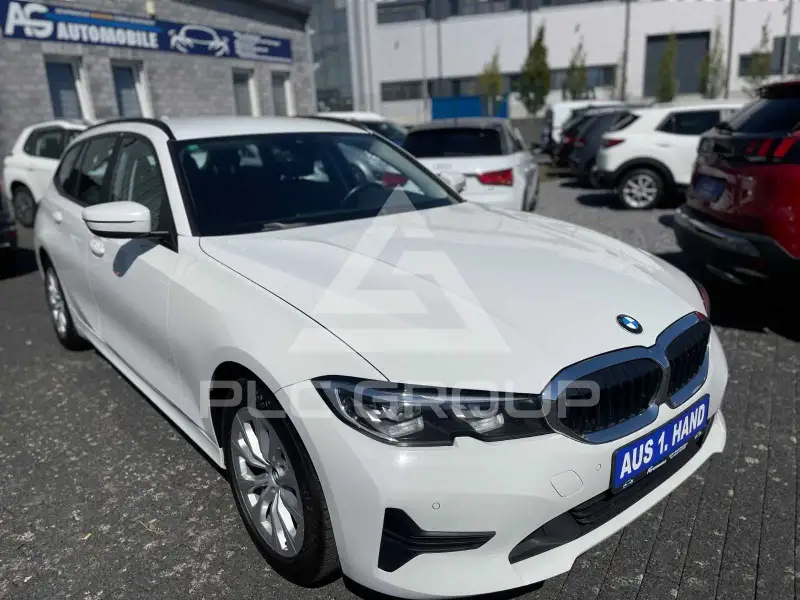 2021 BMW 318