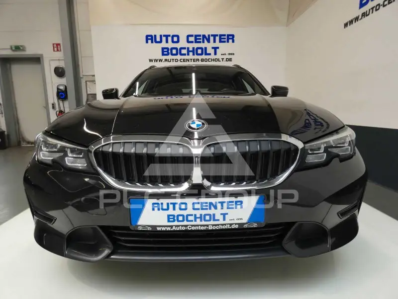 2021 BMW 318