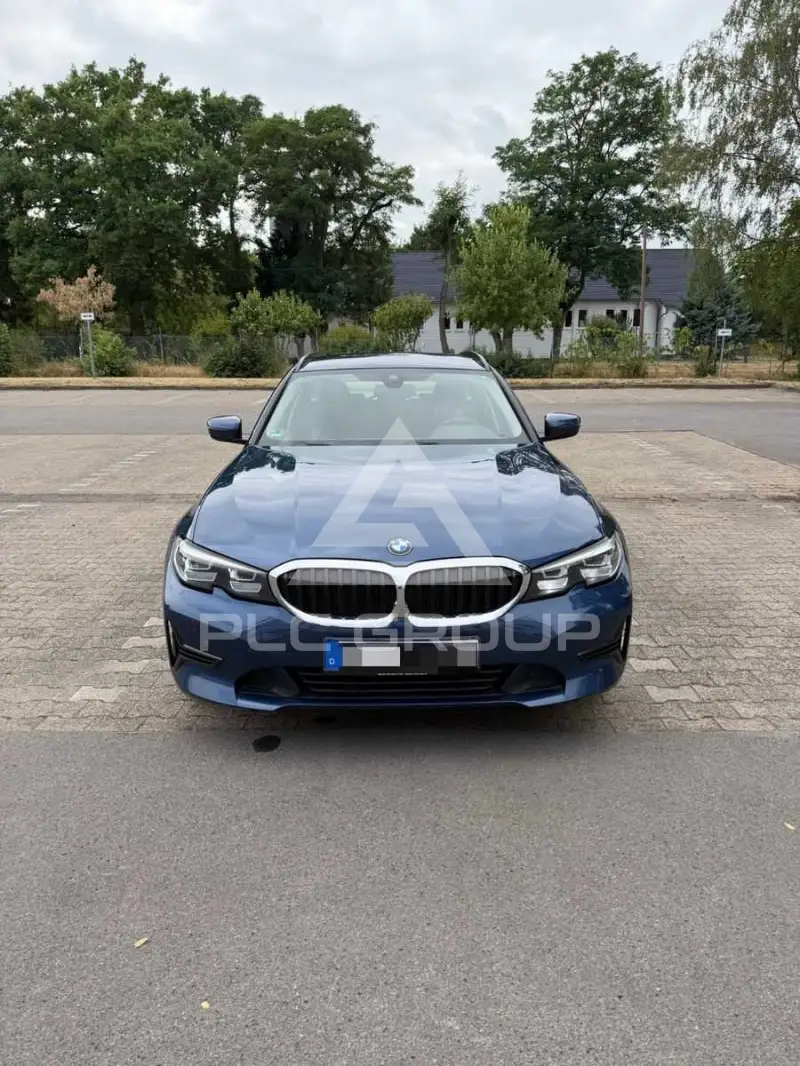 2021 BMW 318